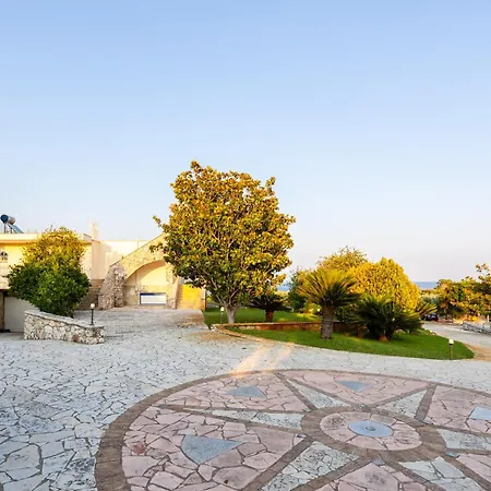 Vrampakis Chelonaria * Kalamaki (Messinia)