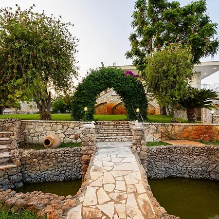 Vrampakis Chelonaria * Kalamaki (Messinia)